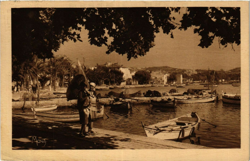 Carte postale ancienne Sanary-sur-Mer - Le Port à Sanary-sur-Mer