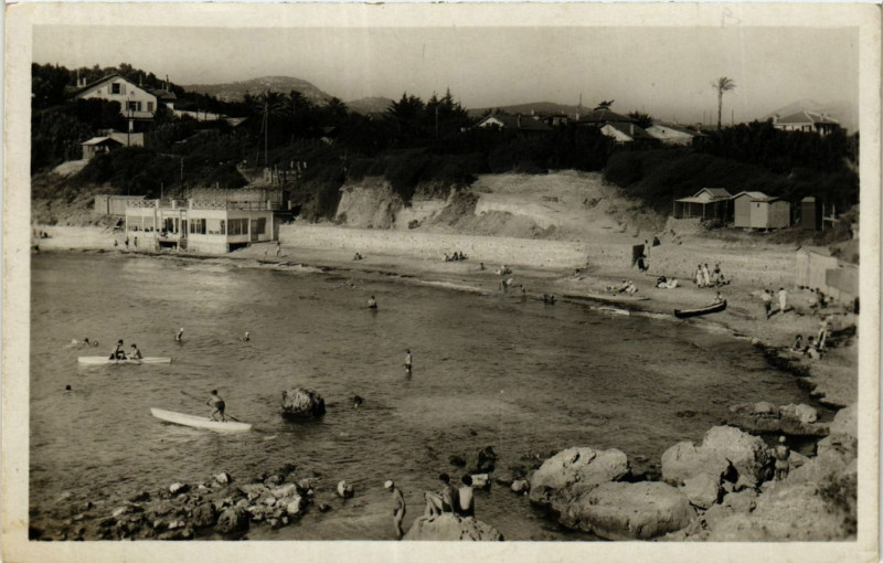 Carte postale ancienne Sanary La Plage de Port Issol