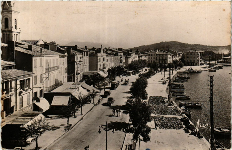 Carte postale ancienne Sanary-sur-Mer - Vue générale à Sanary-sur-Mer