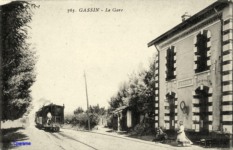 Carte postale ancienne 765. Gassin - La Gare