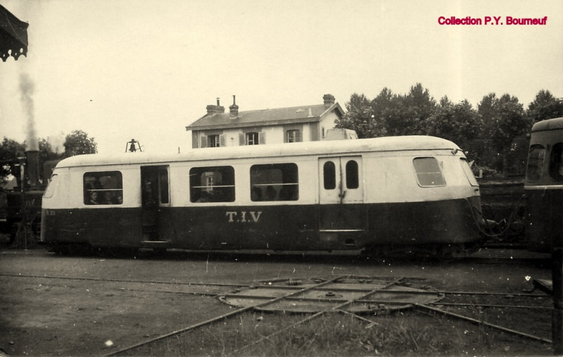 Carte postale ancienne Billard R 210 des Tiv