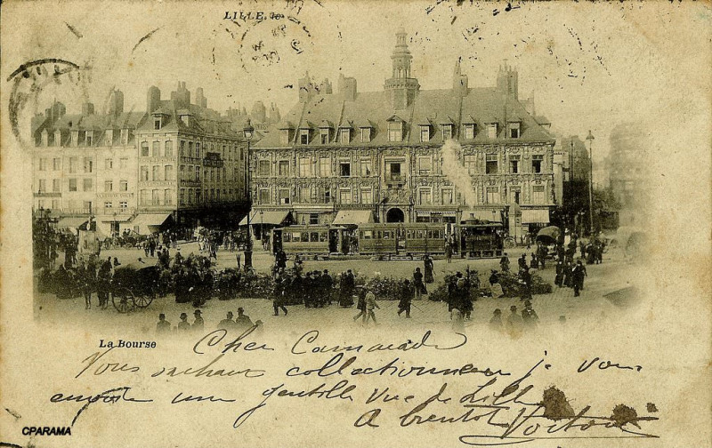 Carte postale ancienne Lille La Bourse