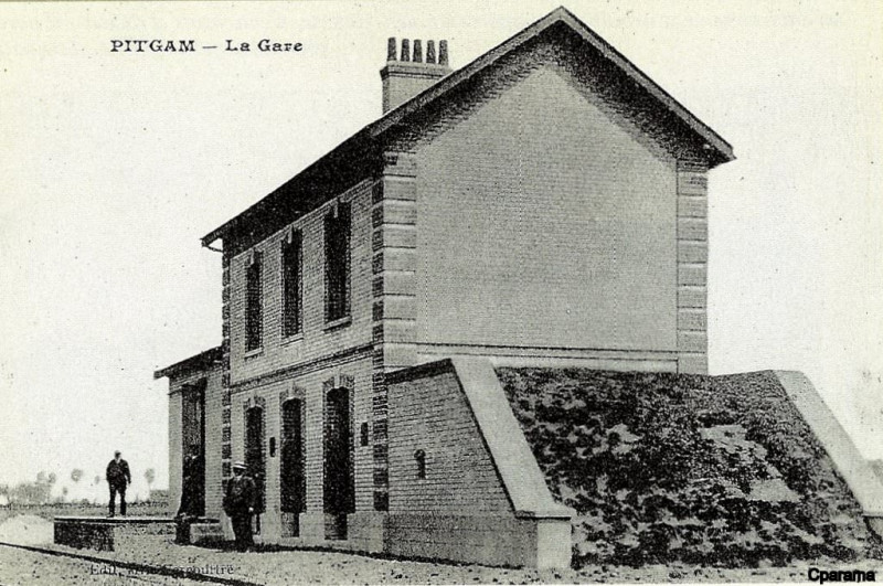 Carte postale ancienne Pitgam La Gare