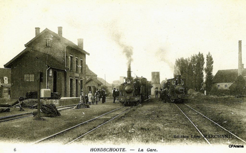 Carte postale ancienne Editions Léon Marchand 6 Hondschoote La Gare