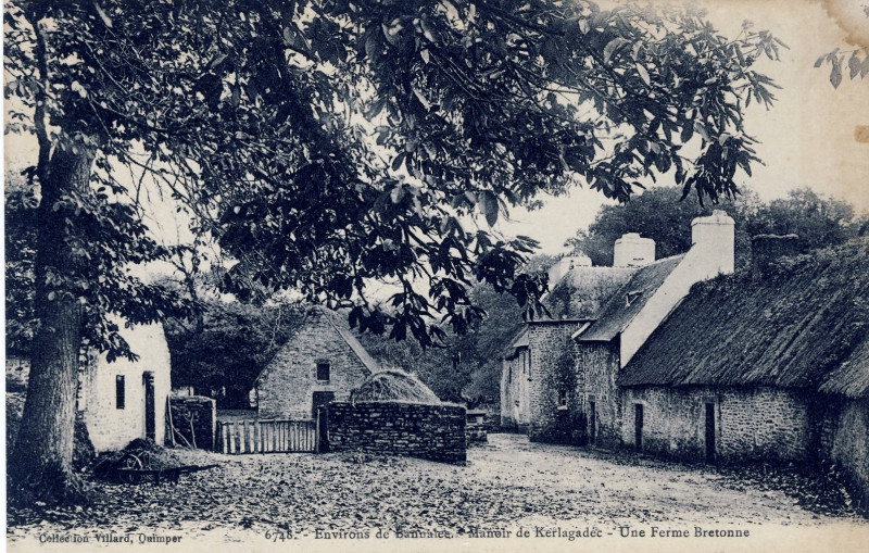 Carte postale ancienne Manoir de Kerlagadec à Bannalec