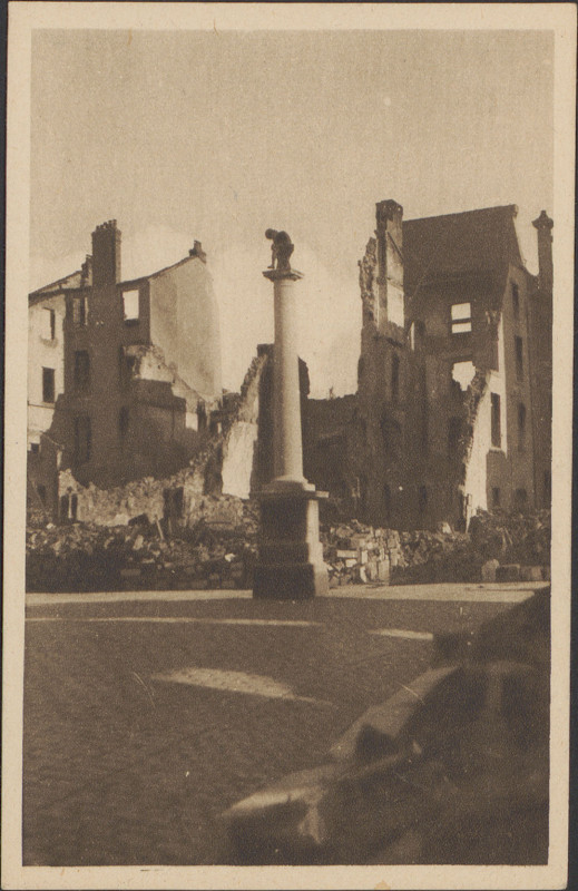 Carte postale ancienne Carte postale, Epinal, Après les bombardements de 1944 30
