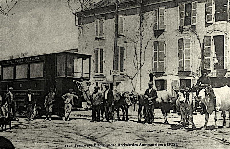 Carte postale ancienne Oust - Tramway electrique (Dpj - 1515737584) à Oust