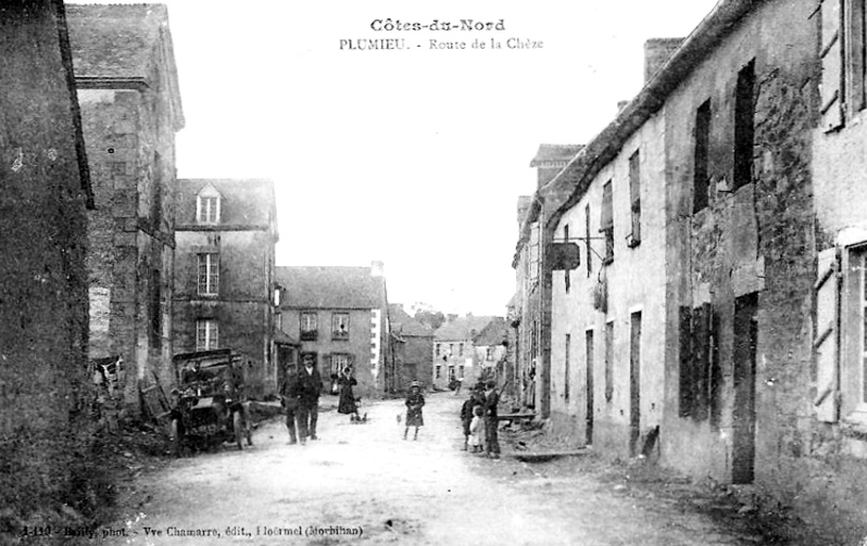 Carte postale ancienne Plumieux début XXe