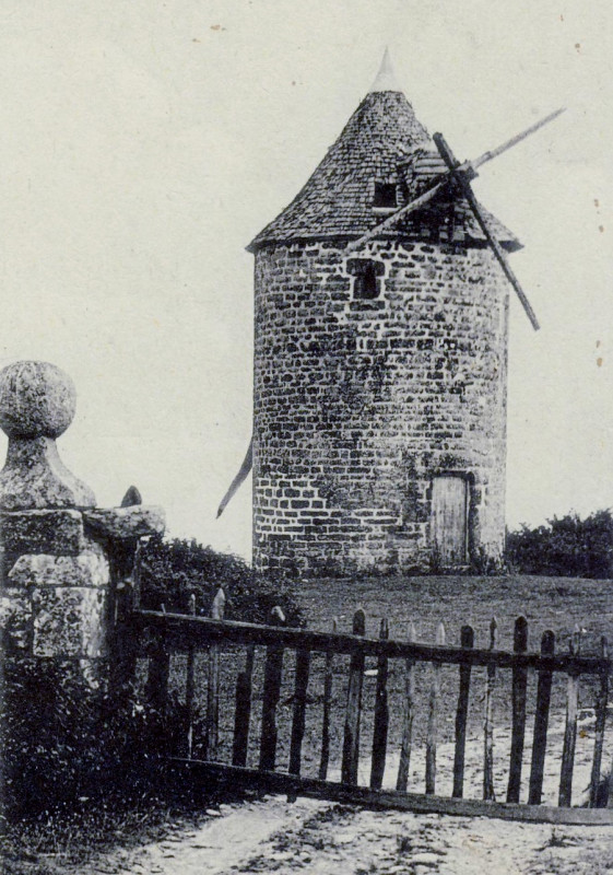 Carte postale ancienne Moulin de Lézurec