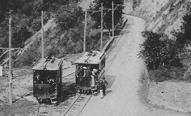 Carte postale ancienne Voiture automotrice des tramways de Moutiers au Villard