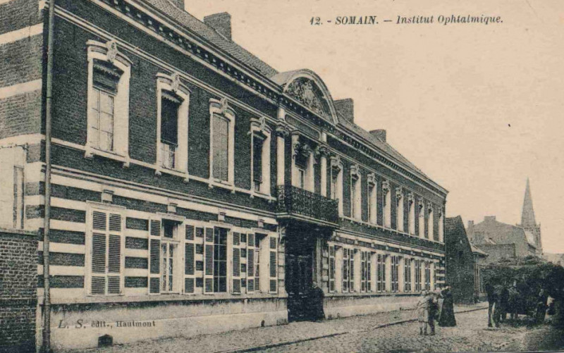 Carte postale ancienne Somain - institut Ophtalmique