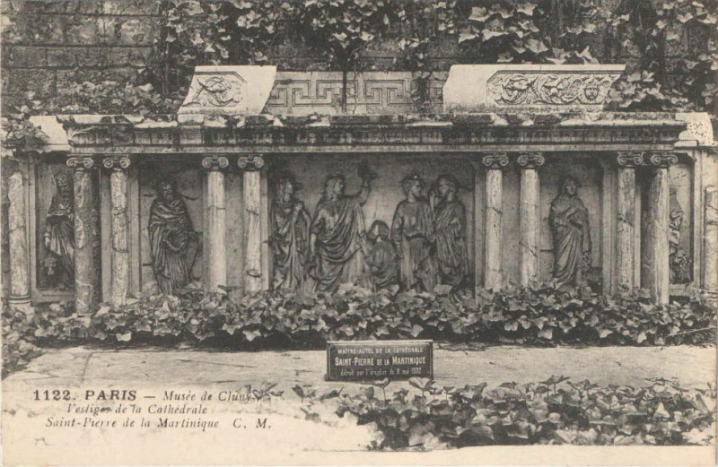 Carte postale ancienne Maître-autel de la cathédrale de Saint-Pierre au Musée de Cluny