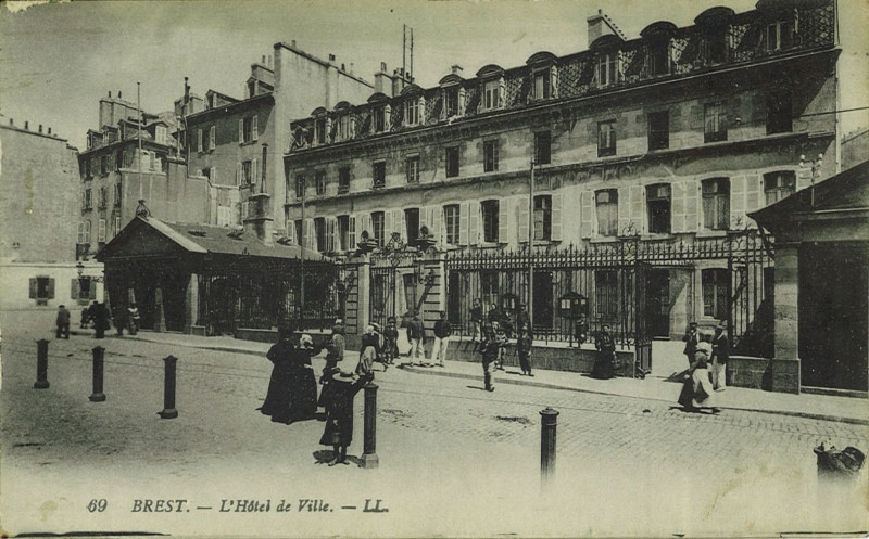 Carte postale ancienne Btv1b101061369 l'hotel de ville
