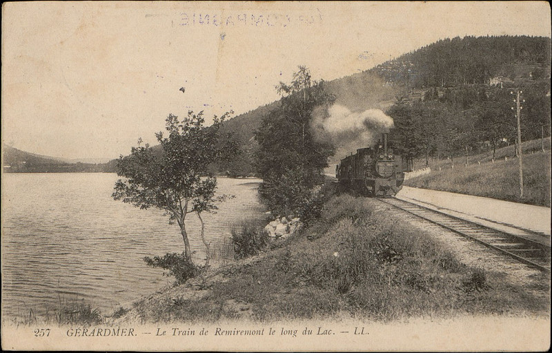 Carte postale ancienne Carte postale, Gérardmer, Le Train de Remiremont le long du Lac