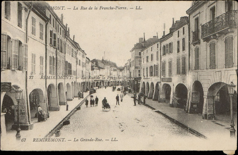 Carte postale ancienne Carte postale, Remiremont, La Rue de la Franche-Pierre- Remiremont, La Grande Rue