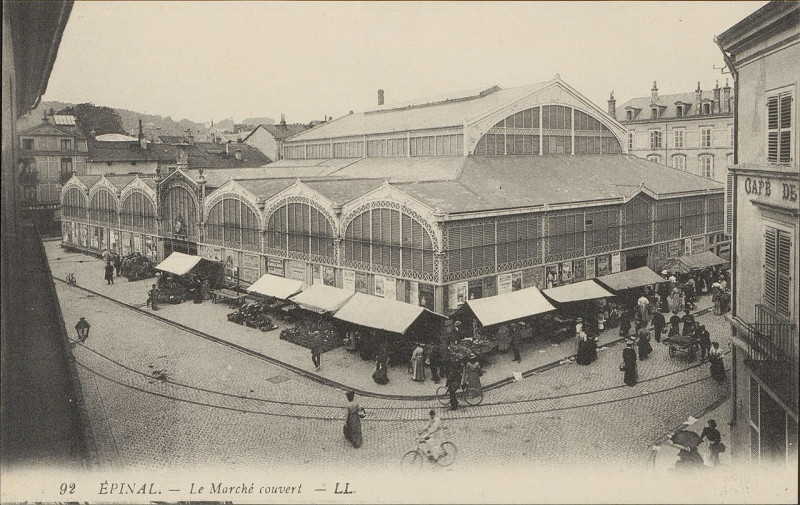 Carte postale ancienne Carte postale, Epinal, Le Marché couvert 5
