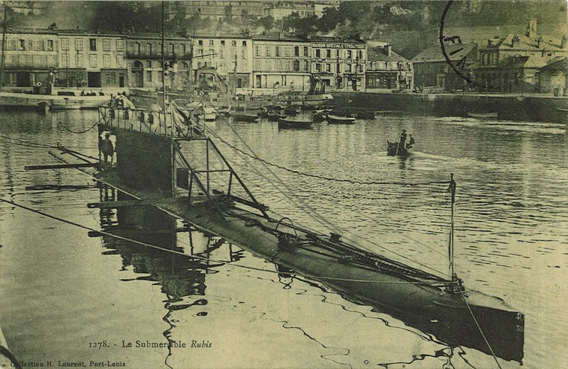 Carte postale ancienne Btv1b10106441m Le Submersible Rubis