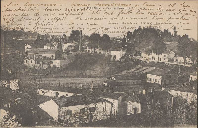 Carte postale ancienne Carte postale, Darney, Rue du Bonvillet