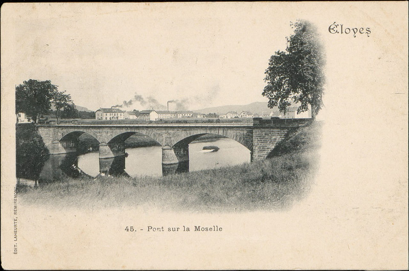 Carte postale ancienne Carte postale, Eloyes, Pont sur la Moselle