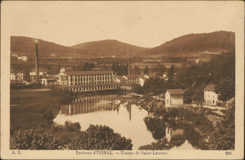 Carte postale ancienne Carte postale, Environs d'Epinal, Tissage de Saint-Laurent