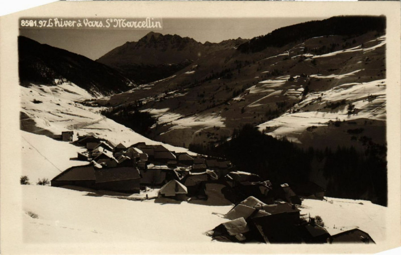 Carte postale ancienne L'hiver a Vars Saint-Marcellin à Vars