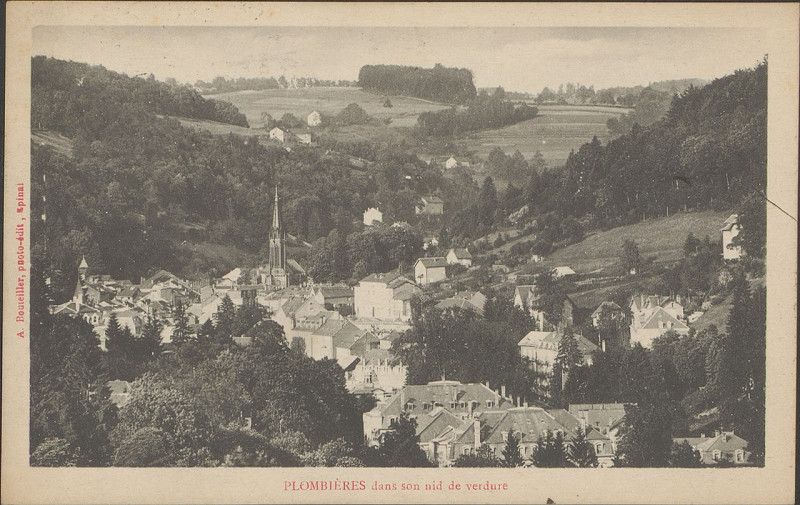 Carte postale ancienne Carte postale, Plombières dans son nid de verdure
