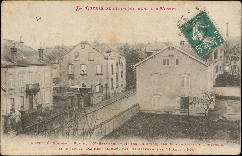 Carte postale ancienne Carte postale, Saint-Dié (Vosges), Rue du 10e Bataillon