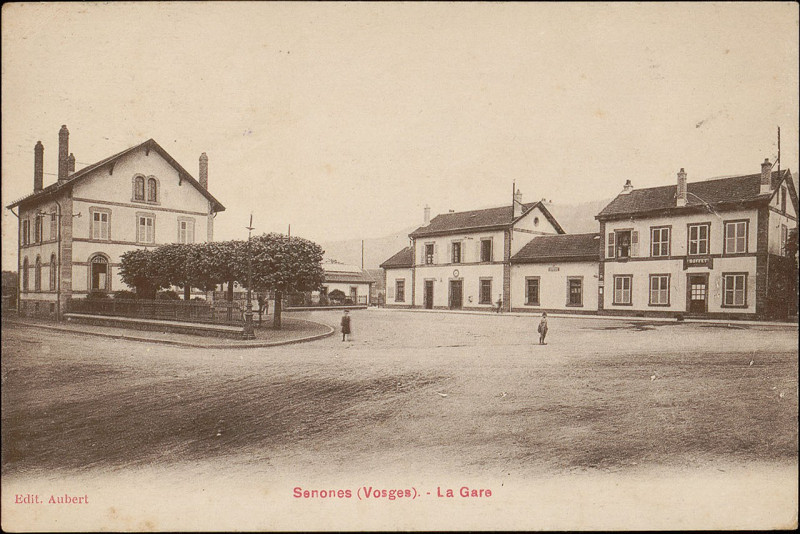 Carte postale ancienne Carte postale, Senones (Vosges), La Gare