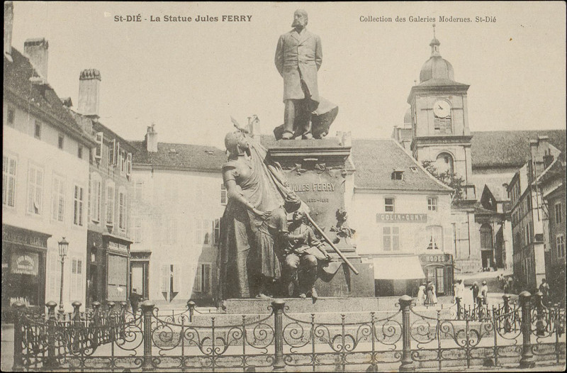 Carte postale ancienne Carte postale, St-Dié, La Statue de Jules Ferry