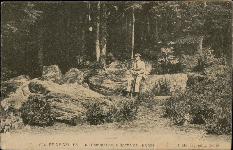 Carte postale ancienne Carte postale, Vallée de Celles, Au Sommet de la Roche de La Soye