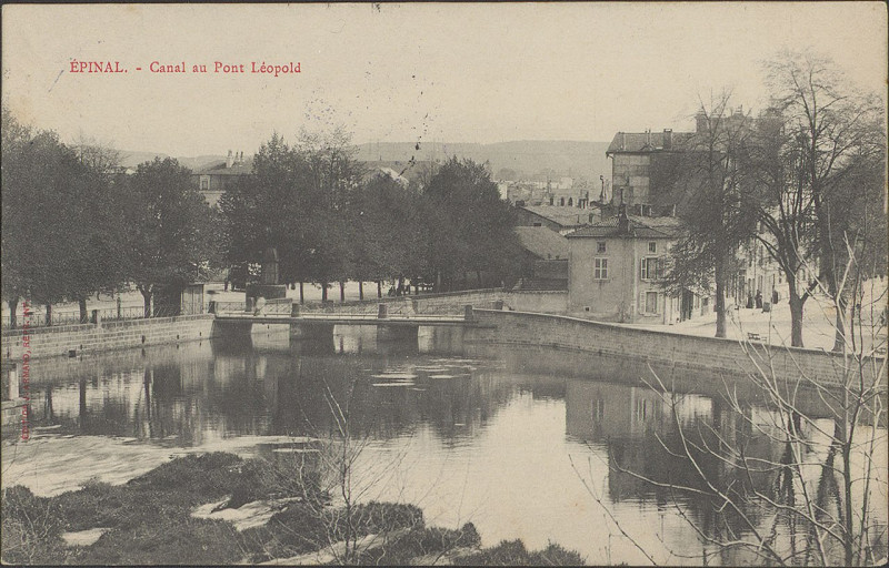 Carte postale ancienne Carte postale, Epinal, Canal au Pont Léopold 2