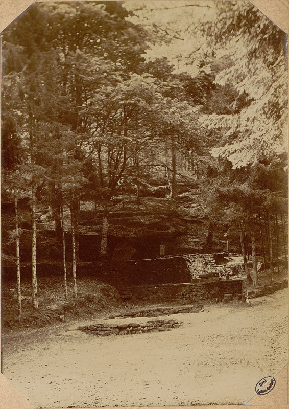 Carte postale ancienne Carte postale, Epinal, Fontaine Guéry
