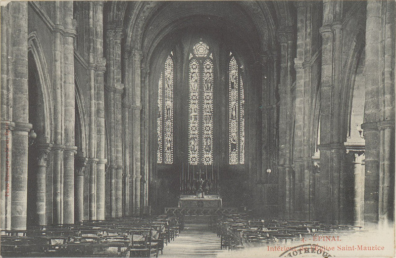 Carte postale ancienne Carte postale, Epinal, Intérieur de l'Eglise Saint-Maurice