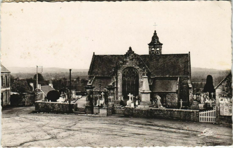 Carte postale ancienne Treglamus L'Eglise