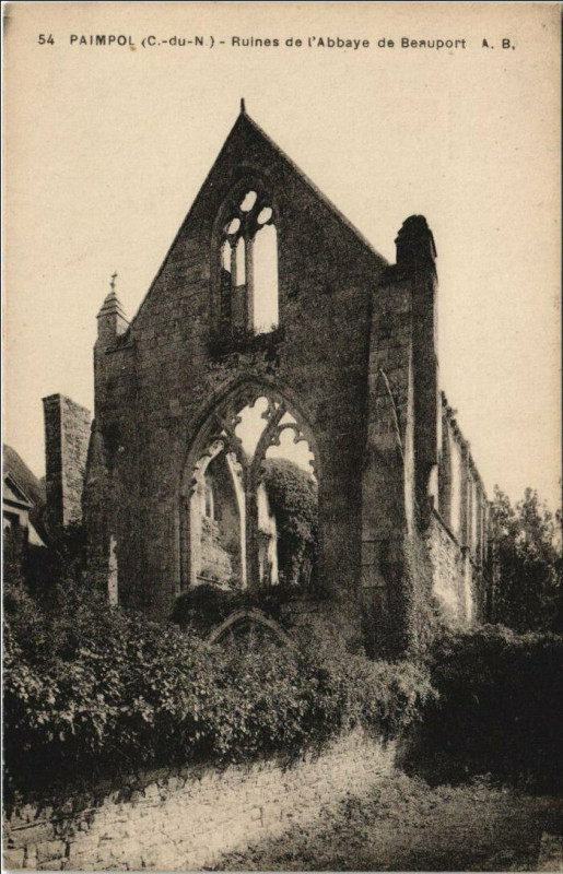 Carte postale ancienne Paimpol Ruines de l'Abbaye de Beauport à Paimpol