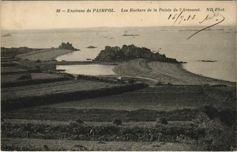 Carte postale ancienne Ploubazlanec Les Rochers de la Pointe l'Arcouest - Env De Paimpol à Paimpol