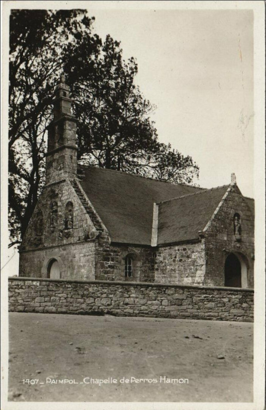 Carte postale ancienne Paimpol Chapelle de Perros Hamon à Paimpol