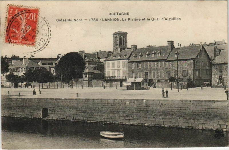 Carte postale ancienne Lannion La Riviere et le Quai d'Aiguillon à Lannion