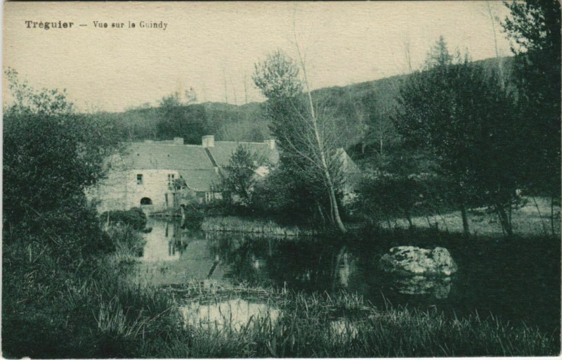 Carte postale ancienne Treguier Vue sur le Guindy