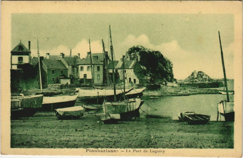 Carte postale ancienne Ploubazlanec Le Port de Loguivy à Ploubazlanec
