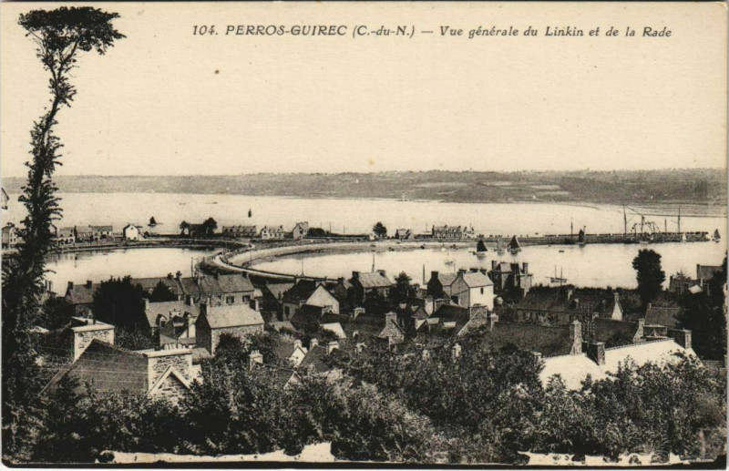 Carte postale ancienne Perros-Guirec Vue Generale du Linkin et de la Rade à Perros-Guirec