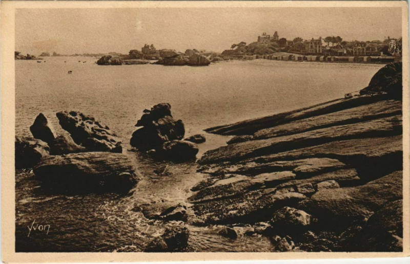 Carte postale ancienne Tregastel Vue Generale