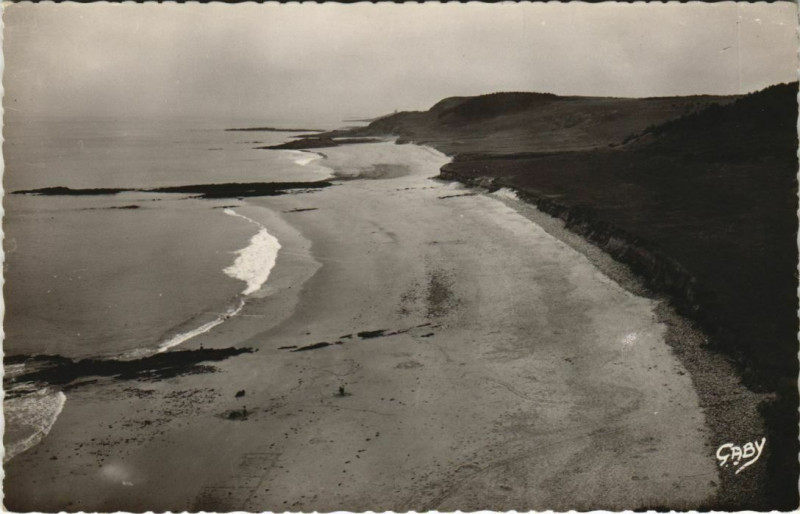 Carte postale ancienne Erquy Plage du Guen à Erquy