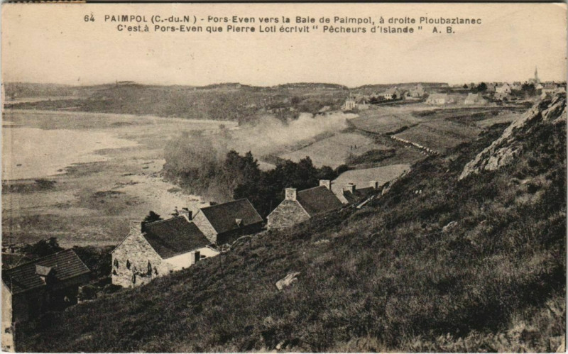 Carte postale ancienne Paimpol Pors-Even vers la Baie de Paimpol - A Droite Ploubazlanec à Paimpol