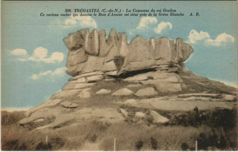 Carte postale ancienne Tregastel La Couronne du Roi Grallon