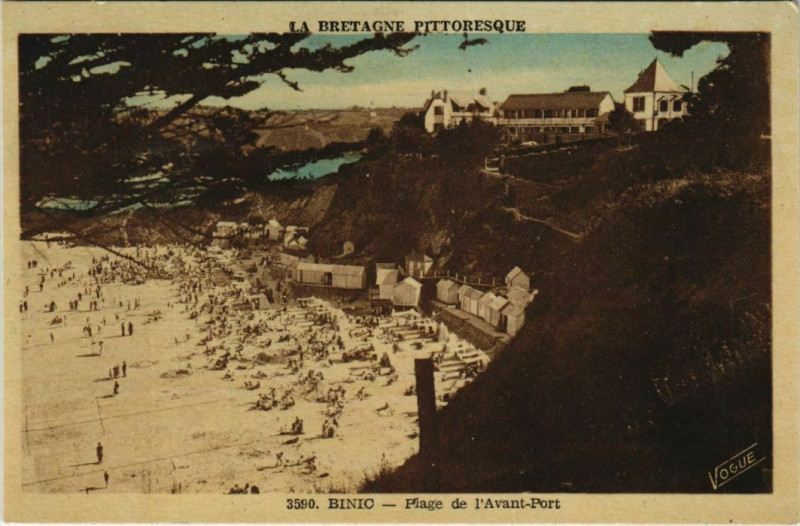 Carte postale ancienne Binic Plage de l'Avant-Port