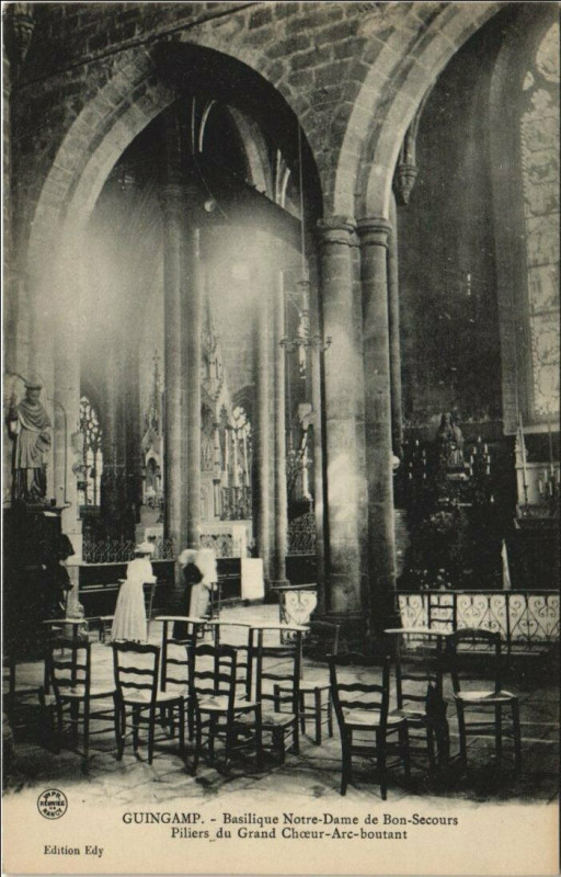 Carte postale ancienne Guingamp Basilique Notre-Dame de Bon-Secours à Guingamp