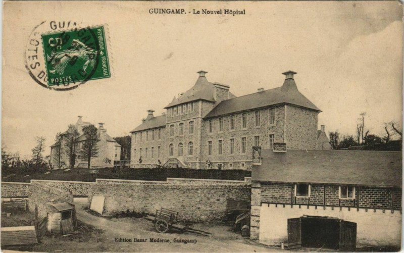 Carte postale ancienne Guingamp Le Nouvel Hopital à Guingamp