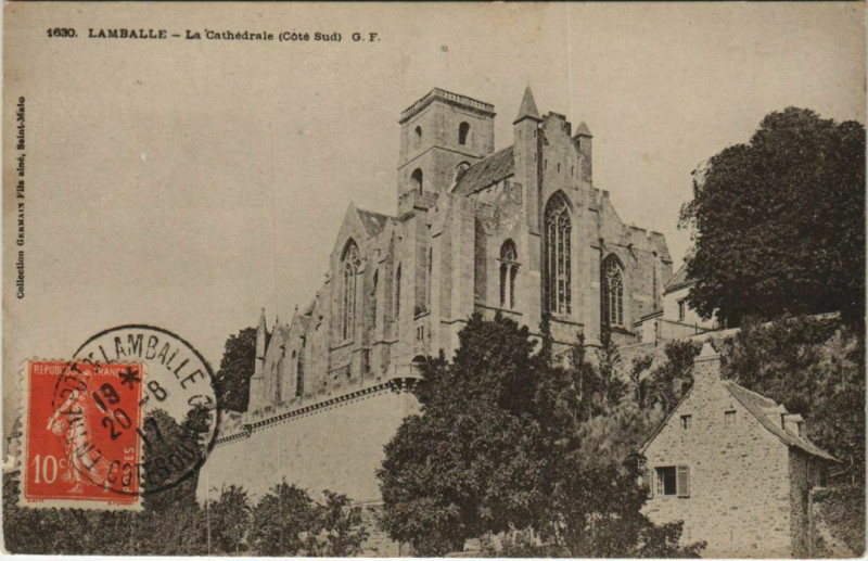 Carte postale ancienne Lamballe La Cathedrale - Cote Sud