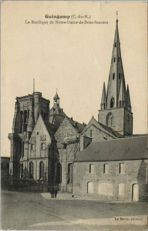 Carte postale ancienne Guingamp La Basilique de Notre-Dame-de-Bons-Secours à Guingamp